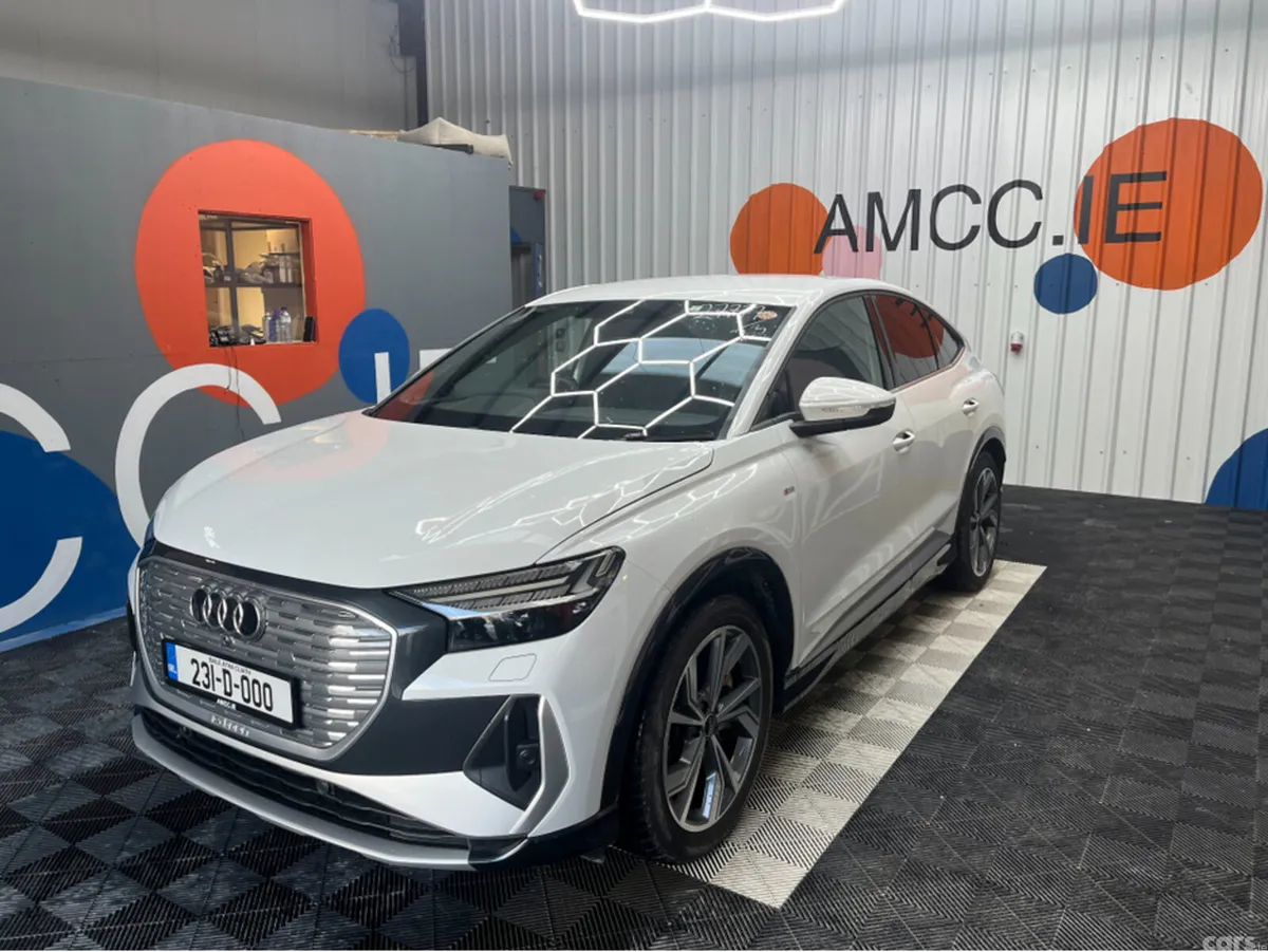 Audi Q4 e-tron SUV, Electric, 2023, White