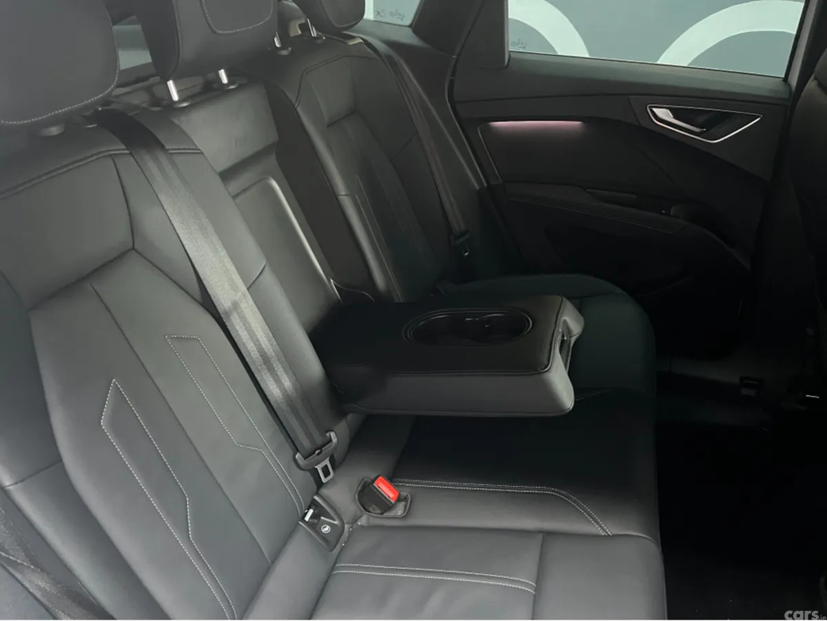 Audi Q4 e-tron SUV, Electric, 2023, White