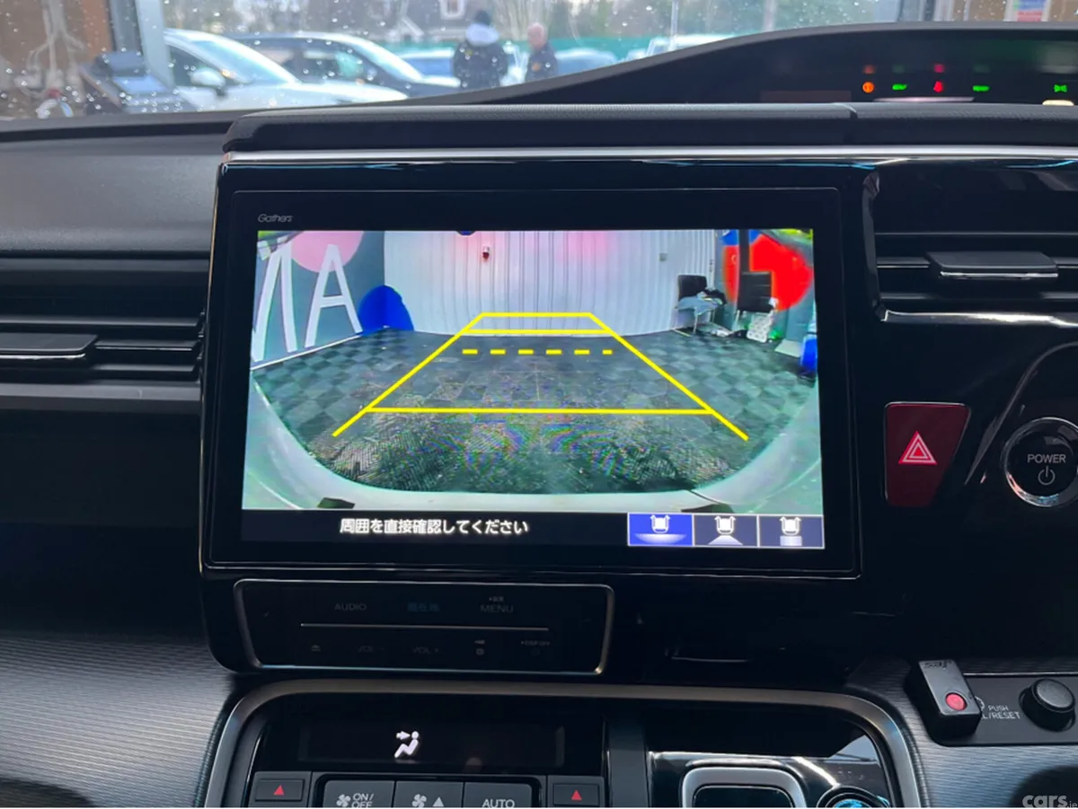 Honda Stepwagon MPV, Petrol Hybrid, 2021, Silver