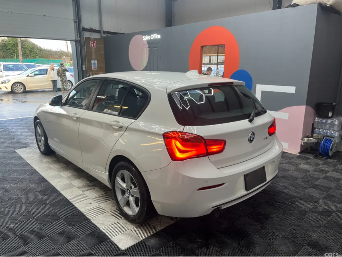 BMW 1-Series Hatchback, Diesel, 2017, White