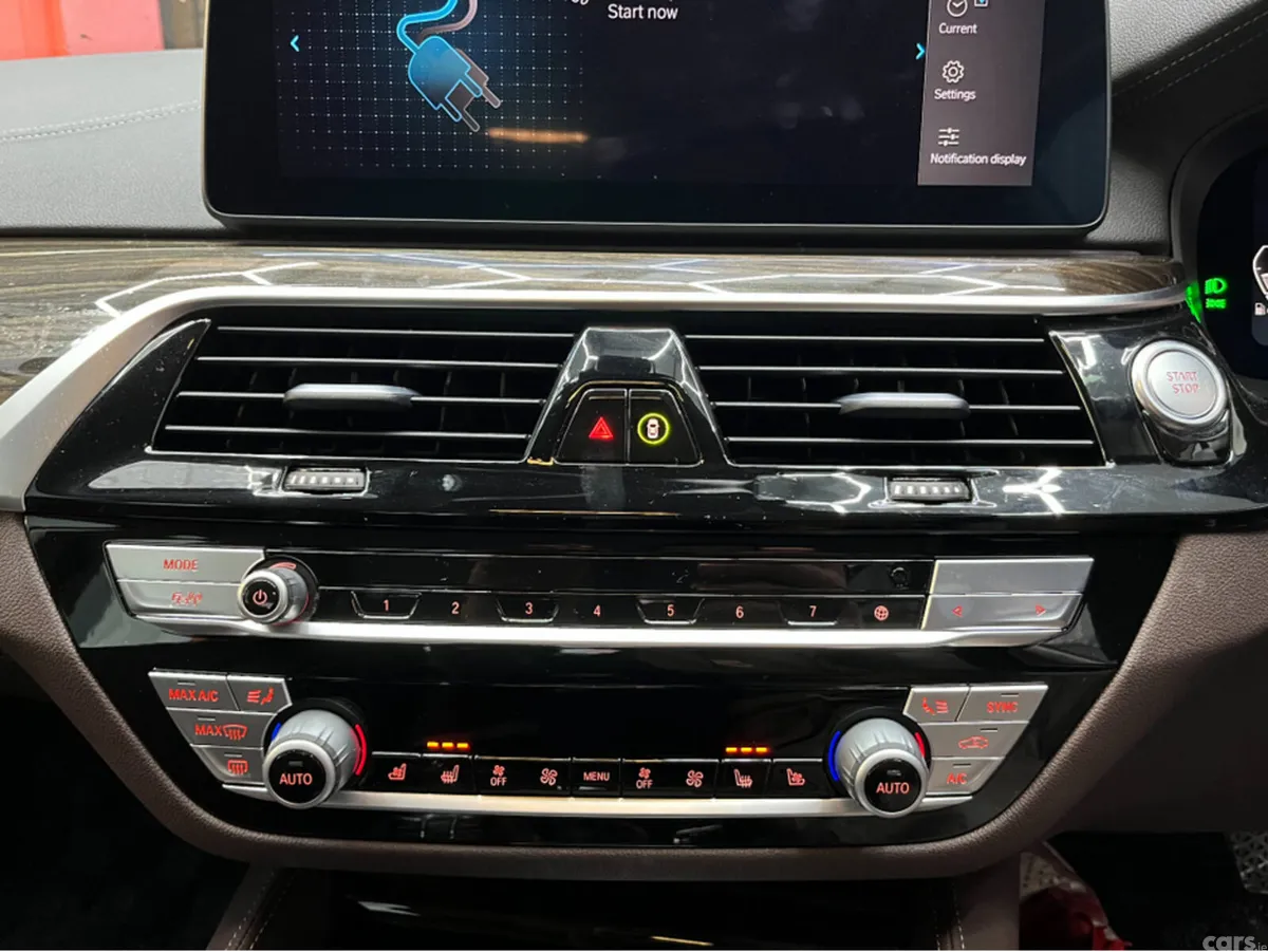 BMW 5-Series Saloon, Petrol Plug-in Hybrid, 2020, Black
