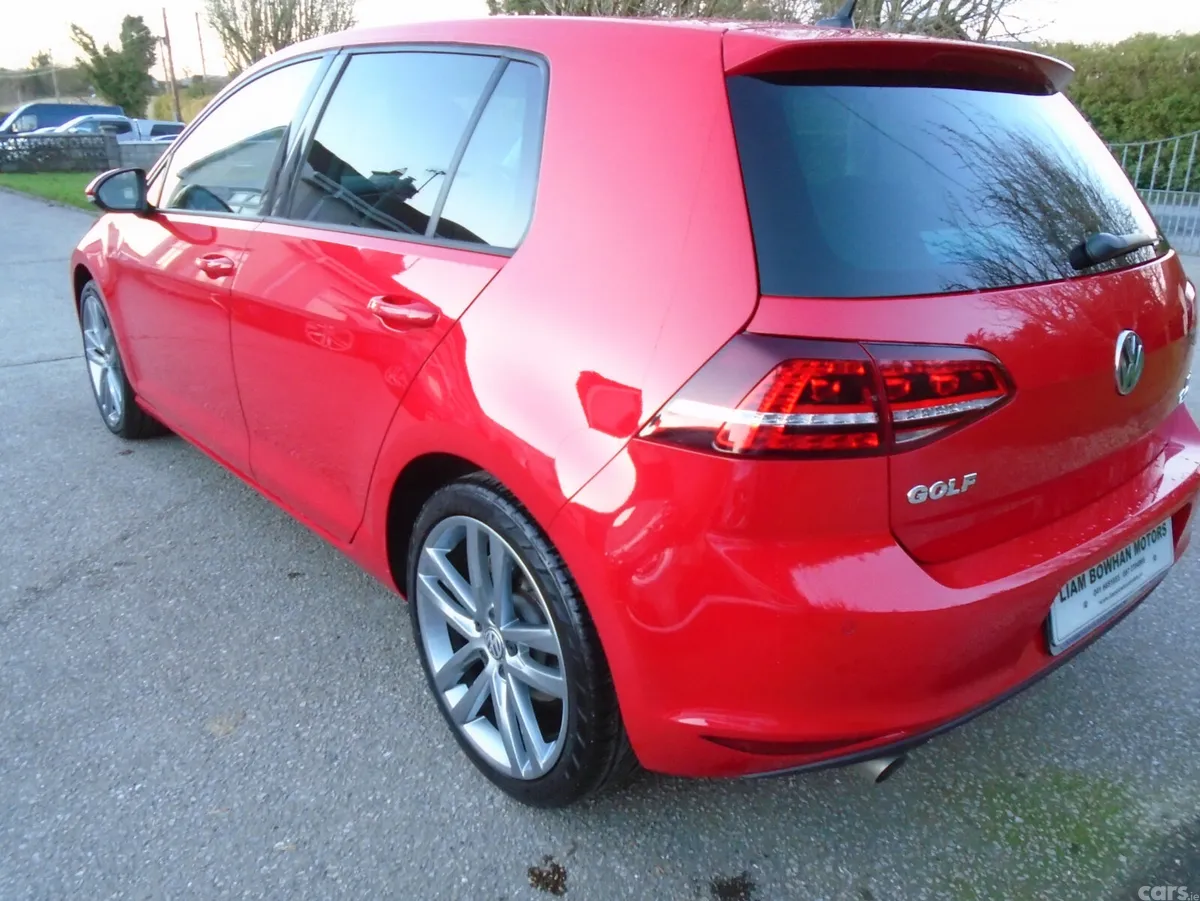 Volkswagen Golf Estate, Diesel, 2017, Red