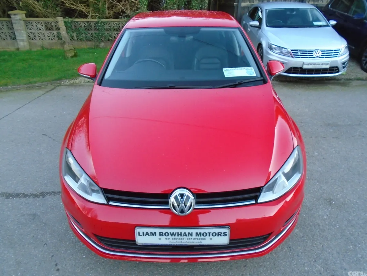 Volkswagen Golf Estate, Diesel, 2017, Red