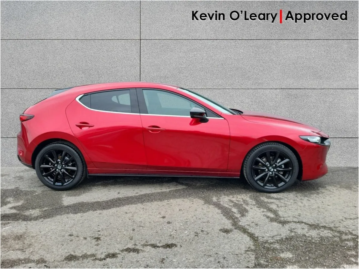 Mazda Mazda3 Hatchback, Petrol, 2026, Red