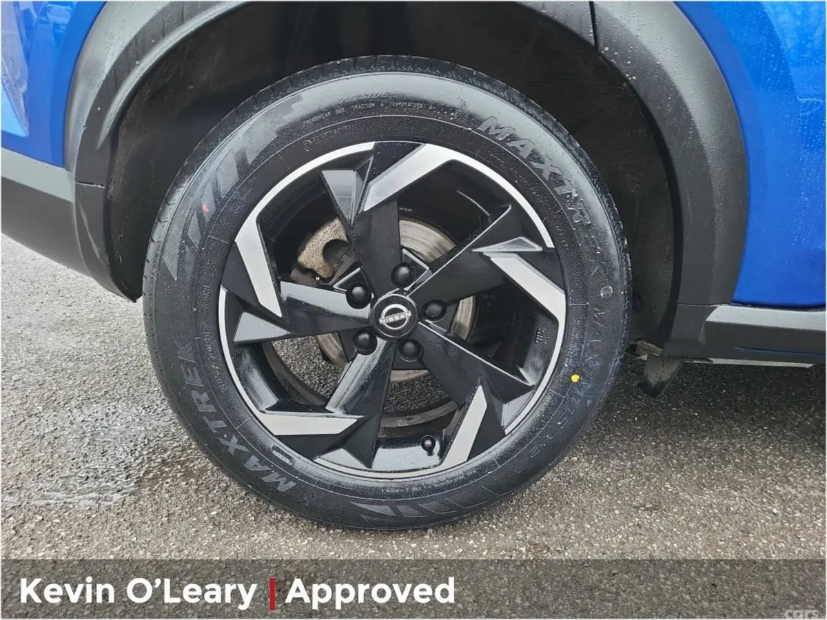 Nissan Juke SUV, Petrol, 2024, Blue