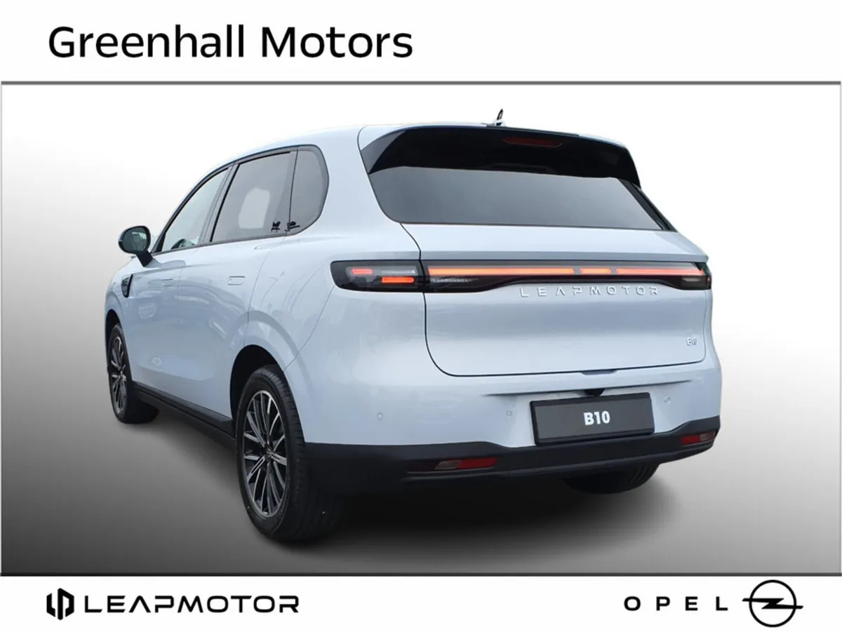 Leapmotor B10 SUV, Electric, 2027, Silver