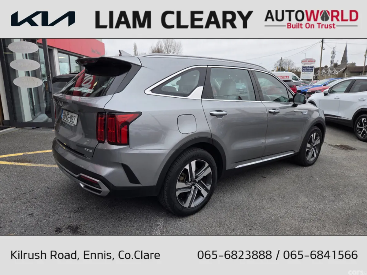Kia Sorento MPV, Petrol Plug-in Hybrid, 2023, Grey