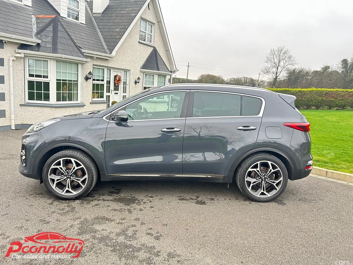 Kia Sportage SUV, Diesel Hybrid, 2021, Grey
