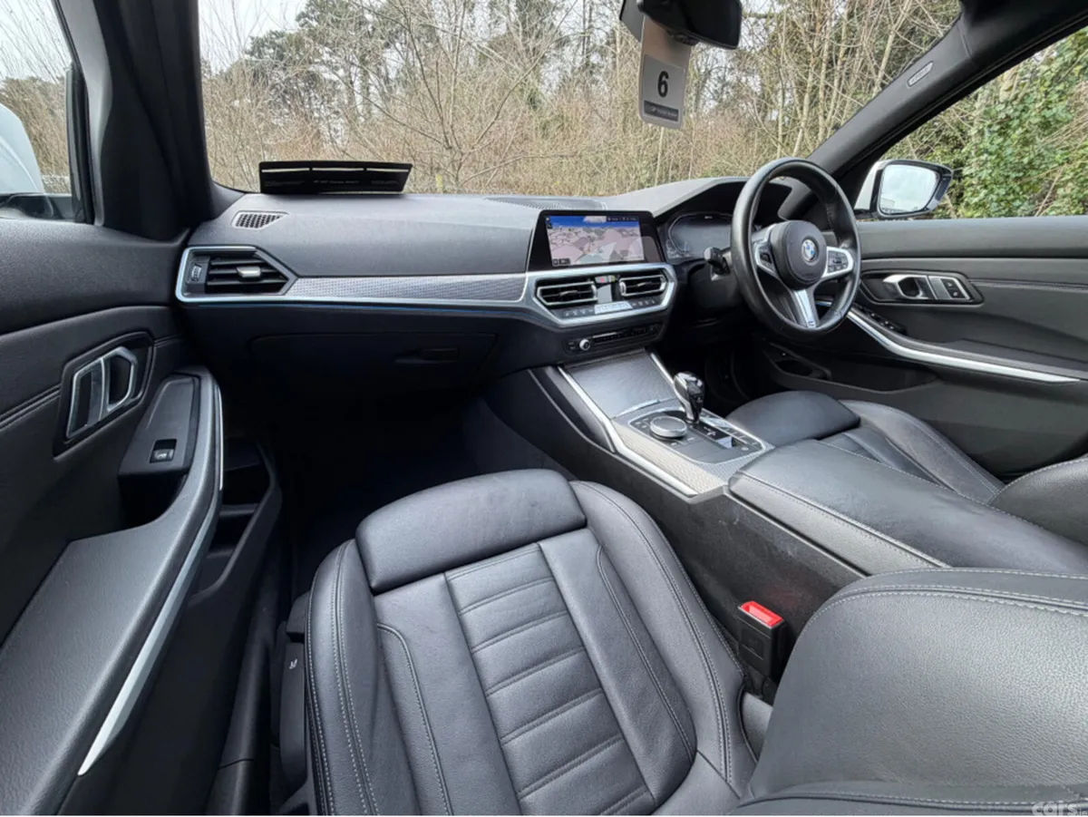 BMW 3-Series Saloon, Petrol Plug-in Hybrid, 2020, White