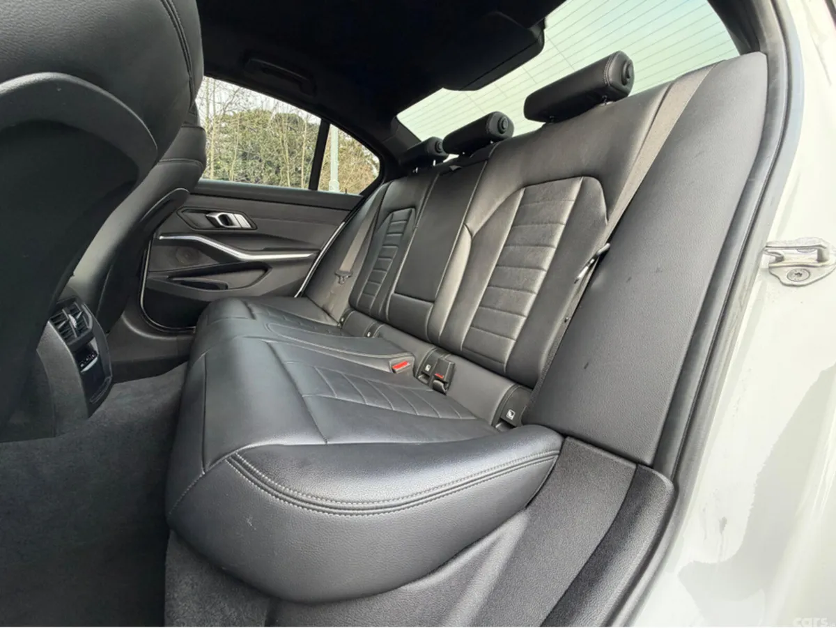 BMW 3-Series Saloon, Petrol Plug-in Hybrid, 2020, White