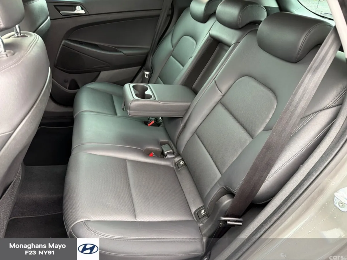 Hyundai Tucson MPV, Diesel, 2019, Grey