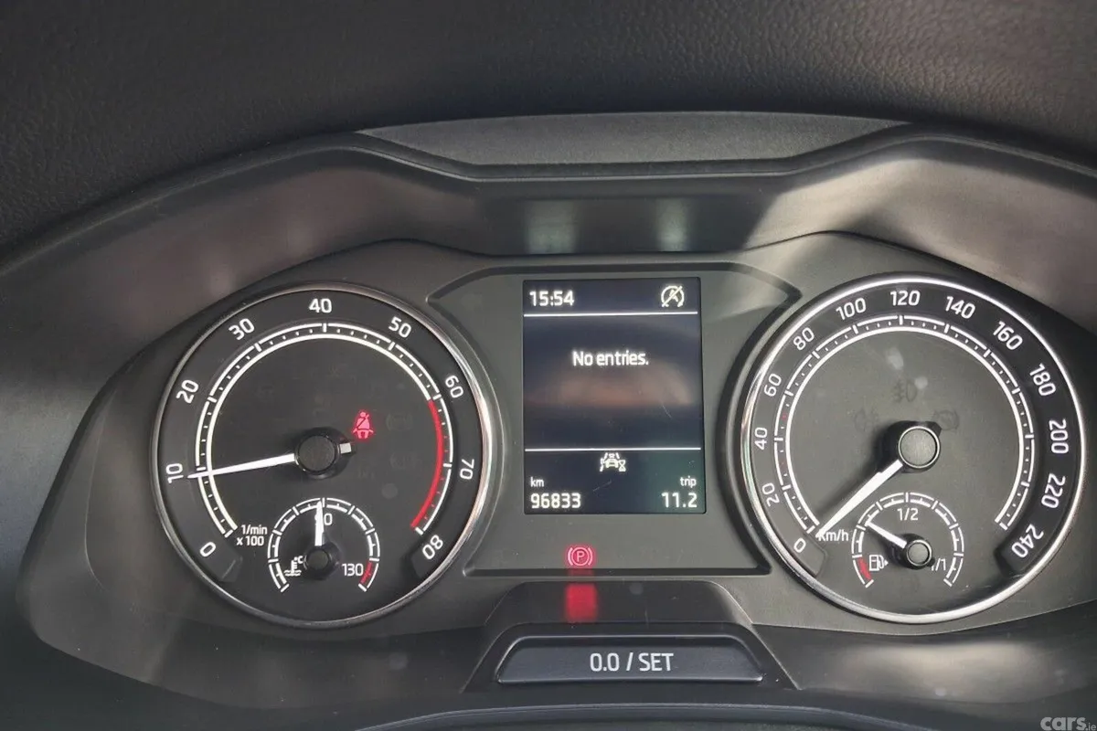 Skoda Kamiq Hatchback, Petrol, 2022, Blue