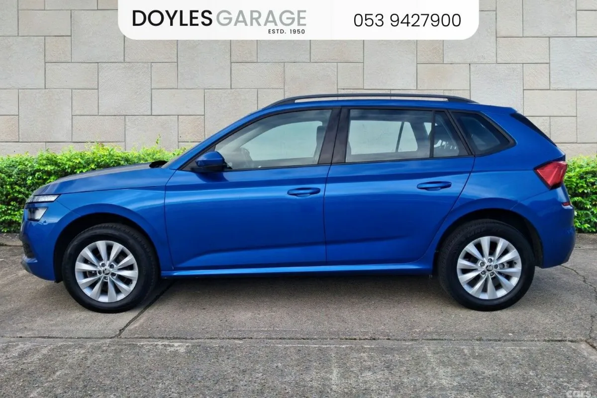 Skoda Kamiq Hatchback, Petrol, 2022, Blue