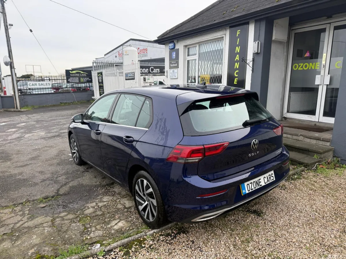Volkswagen Golf Hatchback, Petrol Plug-in Hybrid, 2022, Blue