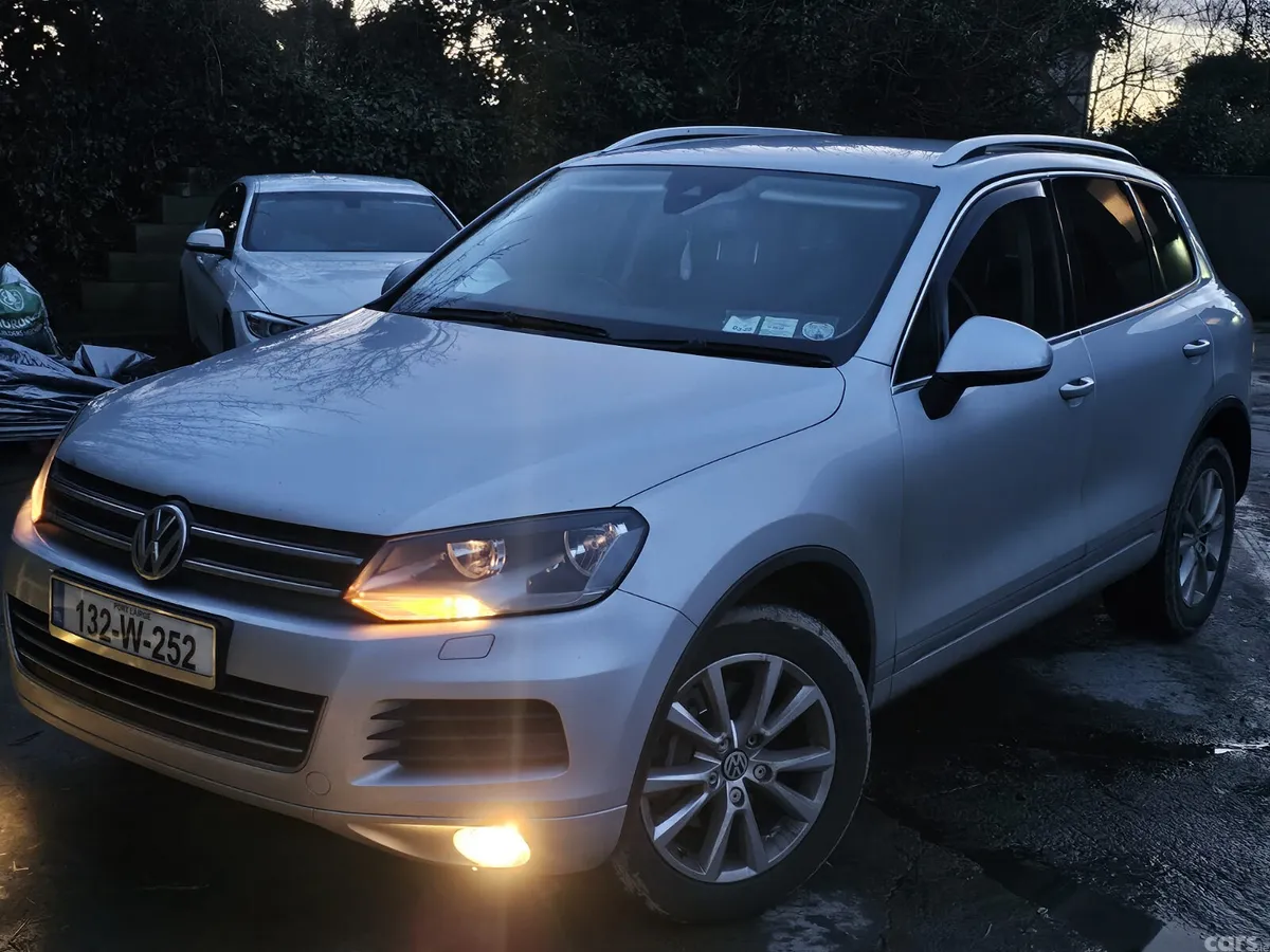 Volkswagen Touareg SUV, Diesel, 2013, Silver