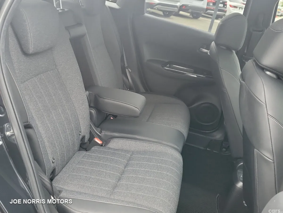 Honda Fit MPV, Petrol Hybrid, 2021, Blue