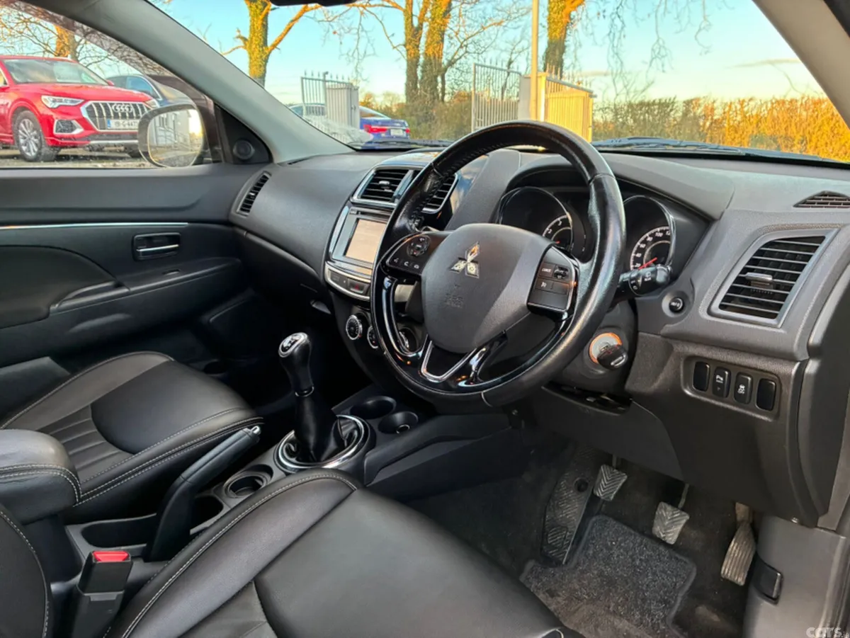 Mitsubishi ASX Hatchback, Petrol, 2016, Black