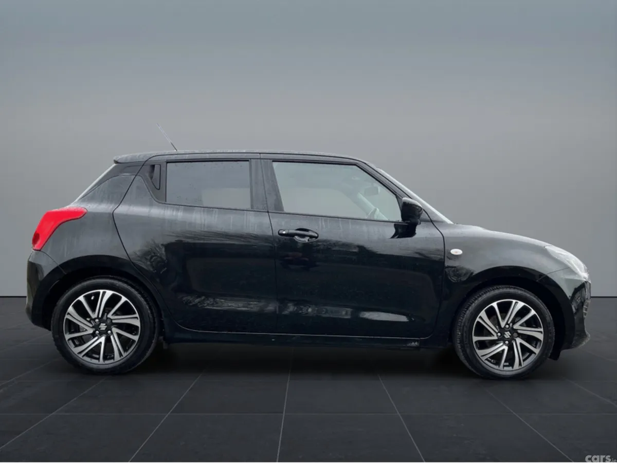 Suzuki Swift Hatchback, Petrol Hybrid, 2021, Black