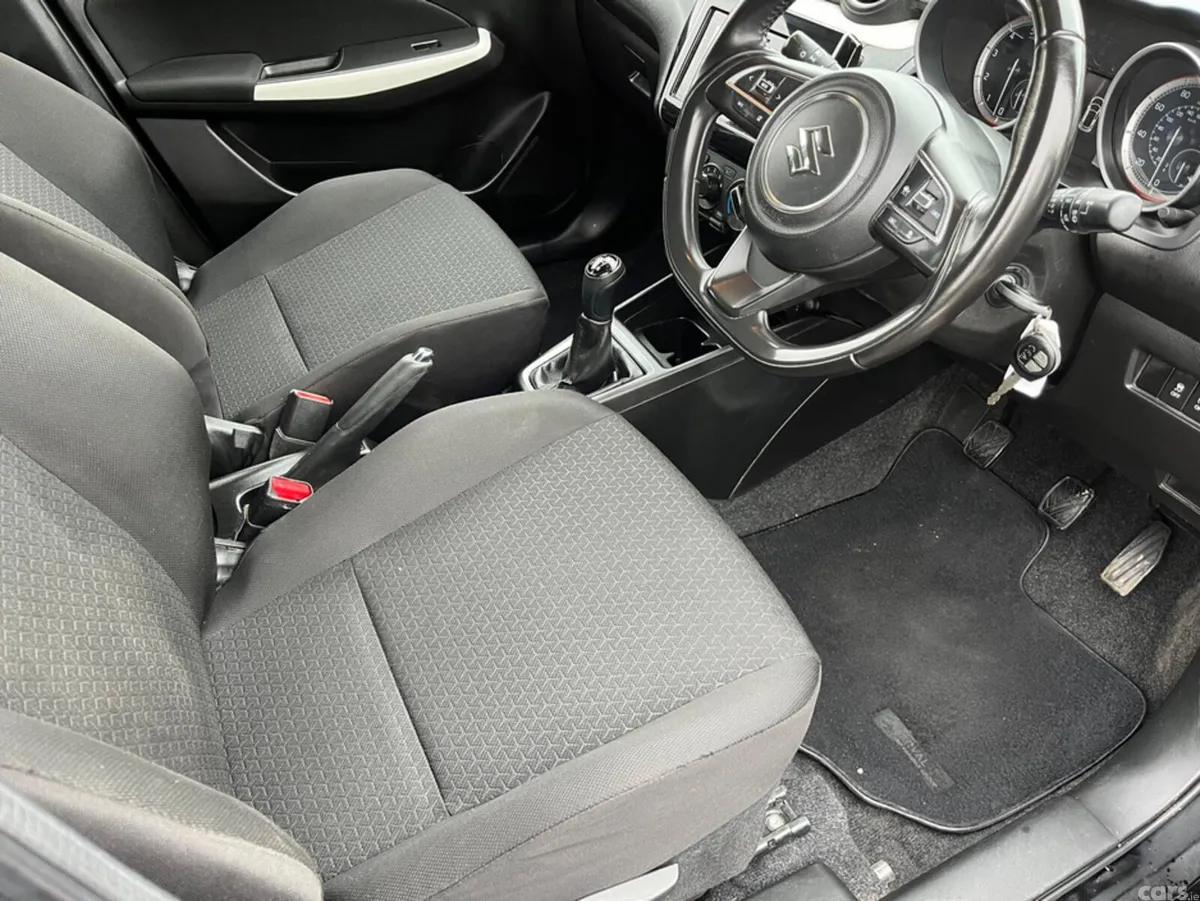 Suzuki Swift Hatchback, Petrol Hybrid, 2021, Black