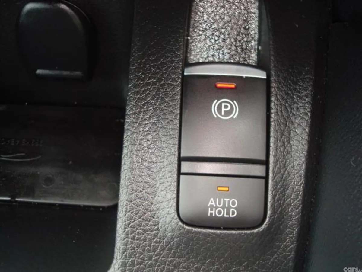 Nissan Qashqai Hatchback, Petrol, 2020, Black