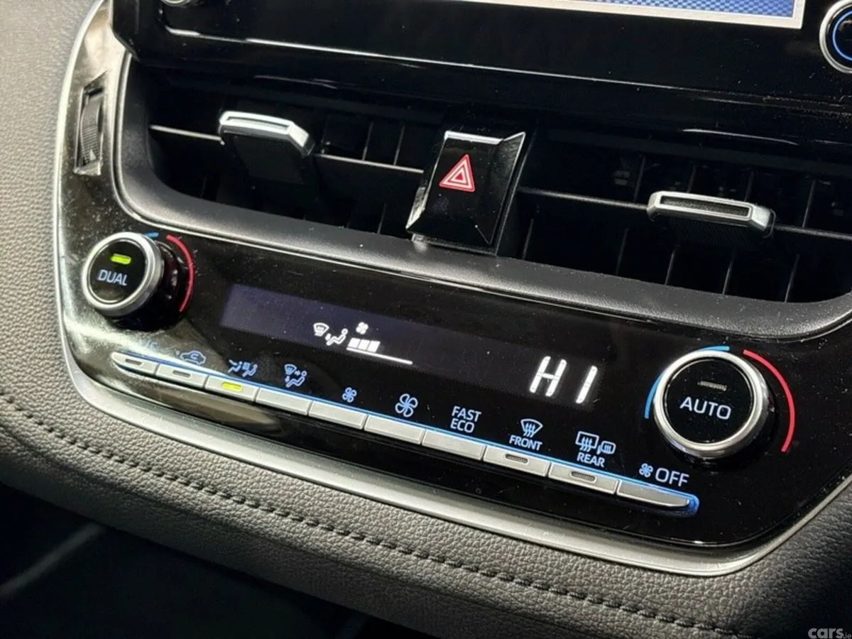 Toyota Corolla Saloon, Petrol Hybrid, 2022, Black