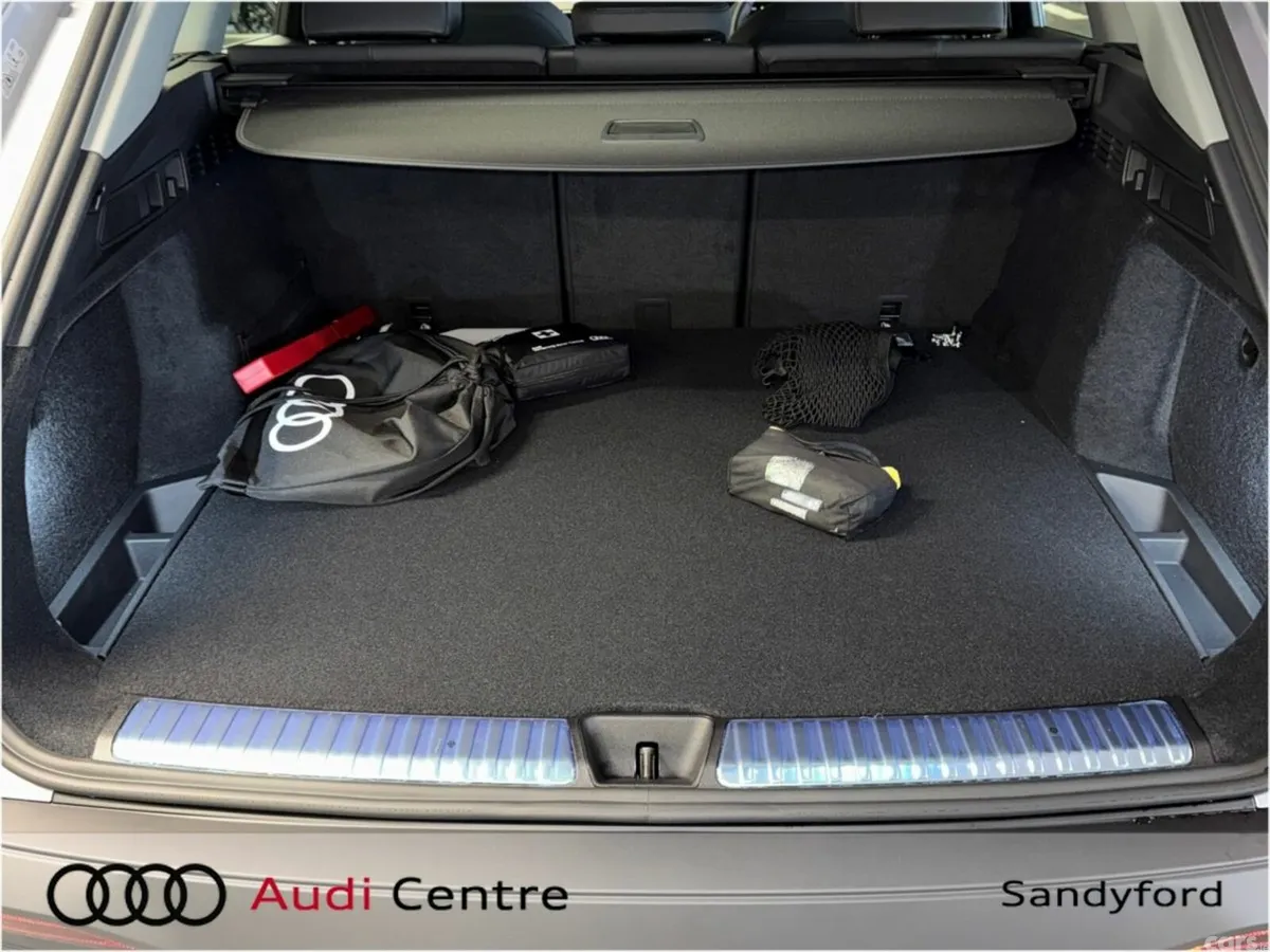 Audi Q5 SUV, Petrol Plug-in Hybrid, 2026, Silver
