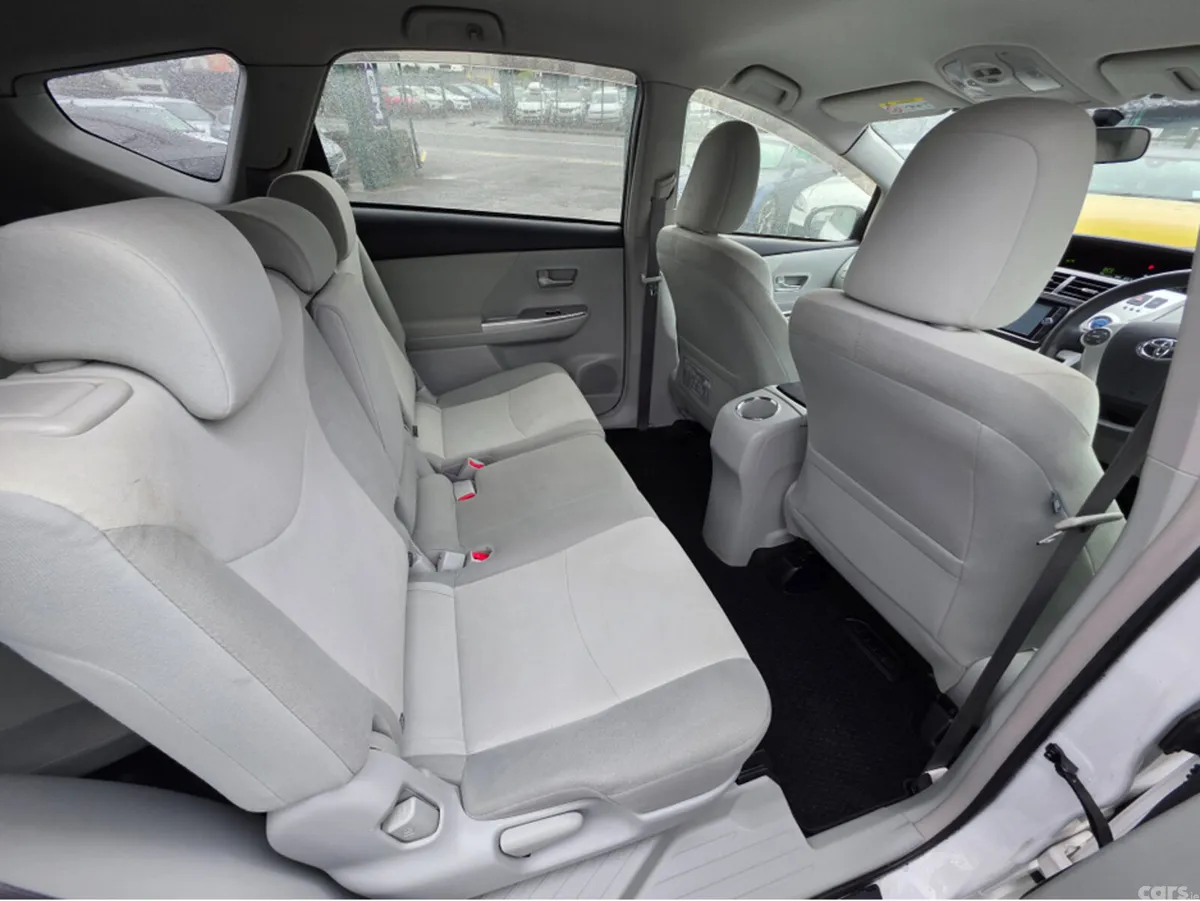 Toyota Prius MPV, Petrol Hybrid, 2013, White