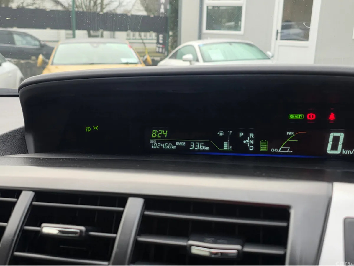 Toyota Prius MPV, Petrol Hybrid, 2013, White