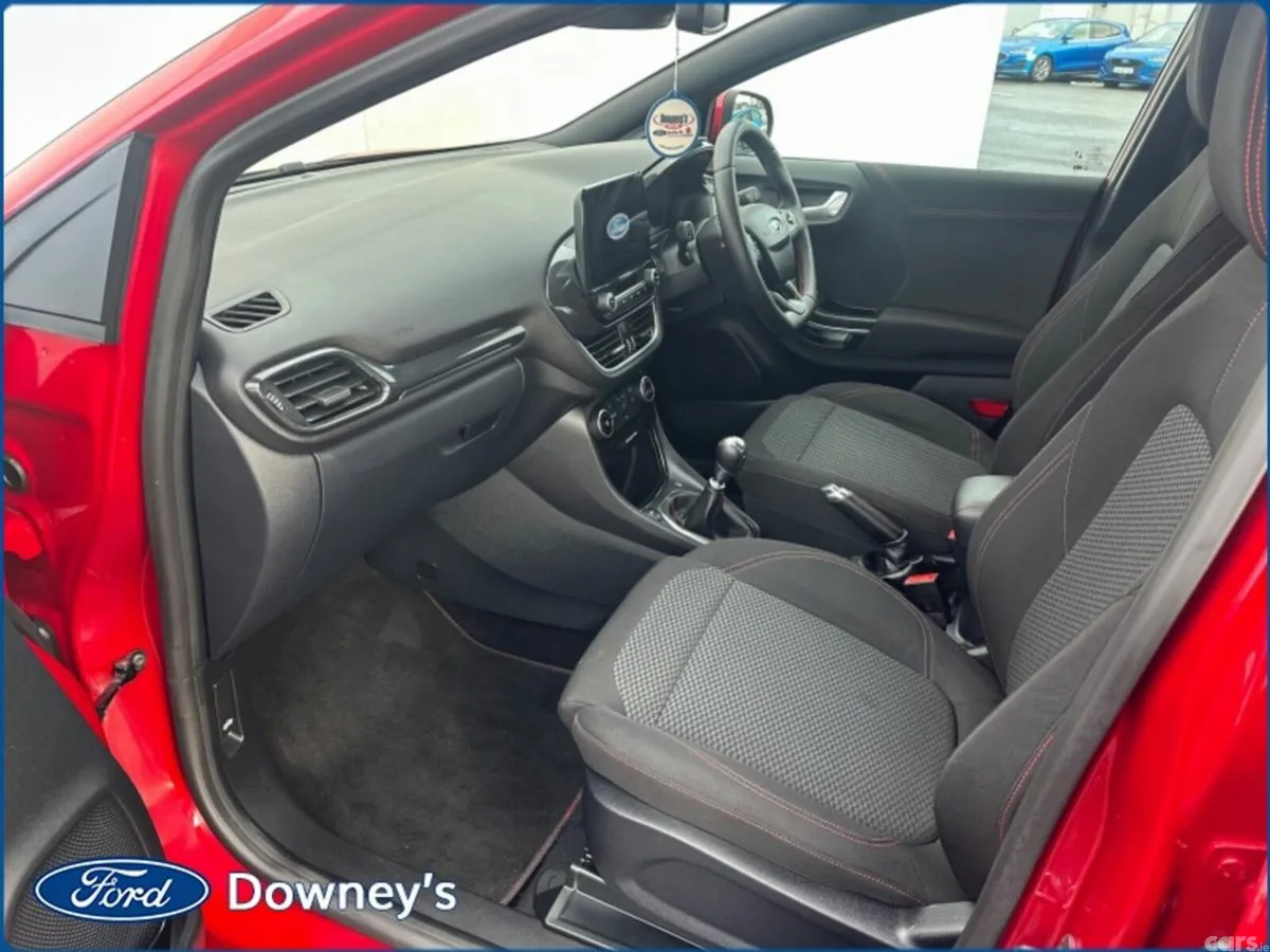Ford Puma Hatchback, Petrol, 2024, Red