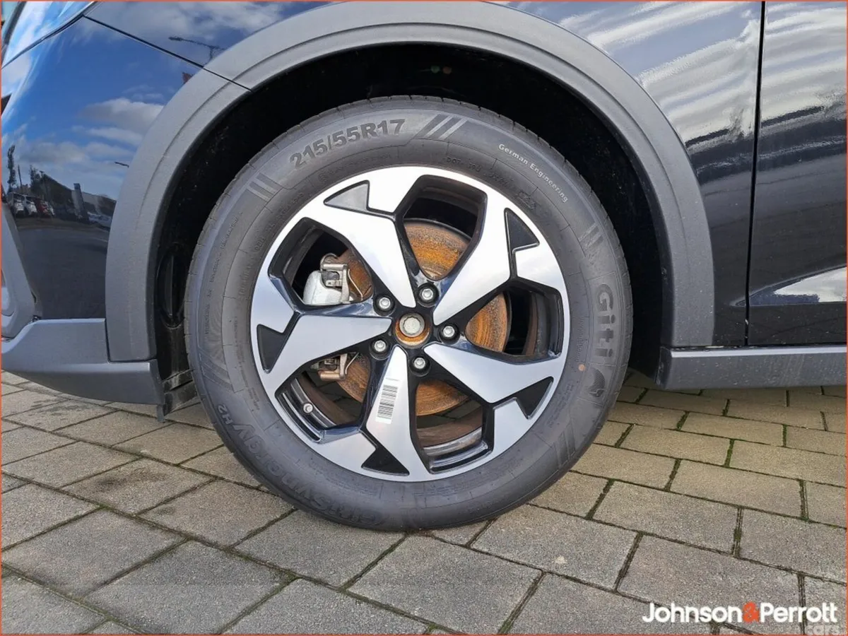 Ford Tourneo Connect MPV, Petrol Plug-in Hybrid, 2027, 