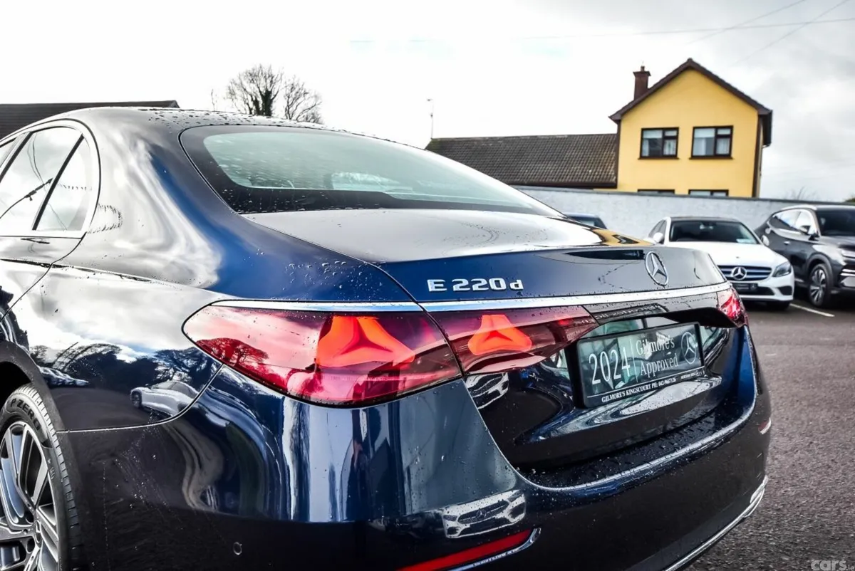 Mercedes-Benz E-Class Saloon, Diesel Hybrid, 2024, Blue