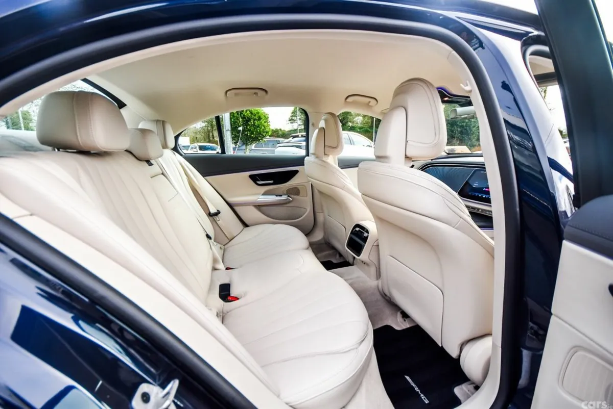 Mercedes-Benz E-Class Saloon, Diesel Hybrid, 2024, Blue