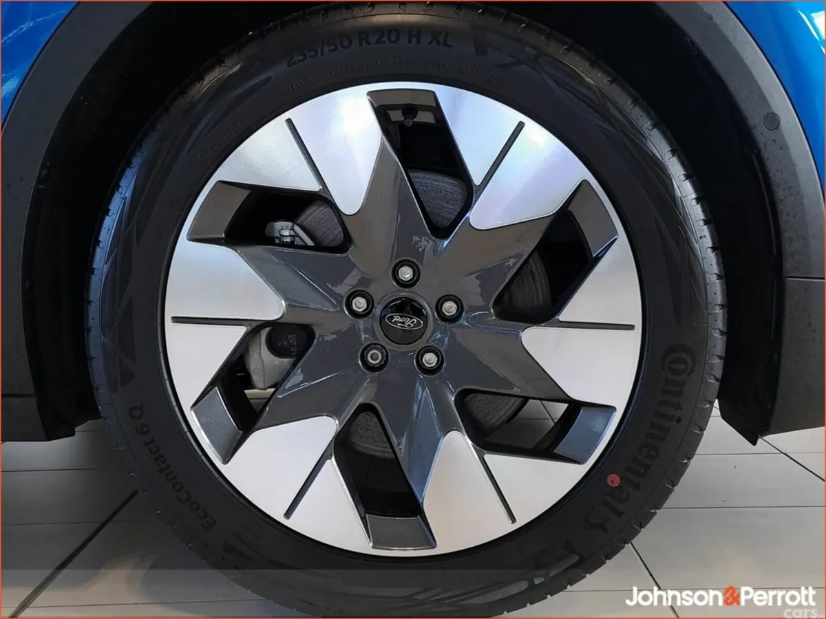 Ford Explorer SUV, Electric, 2027, 