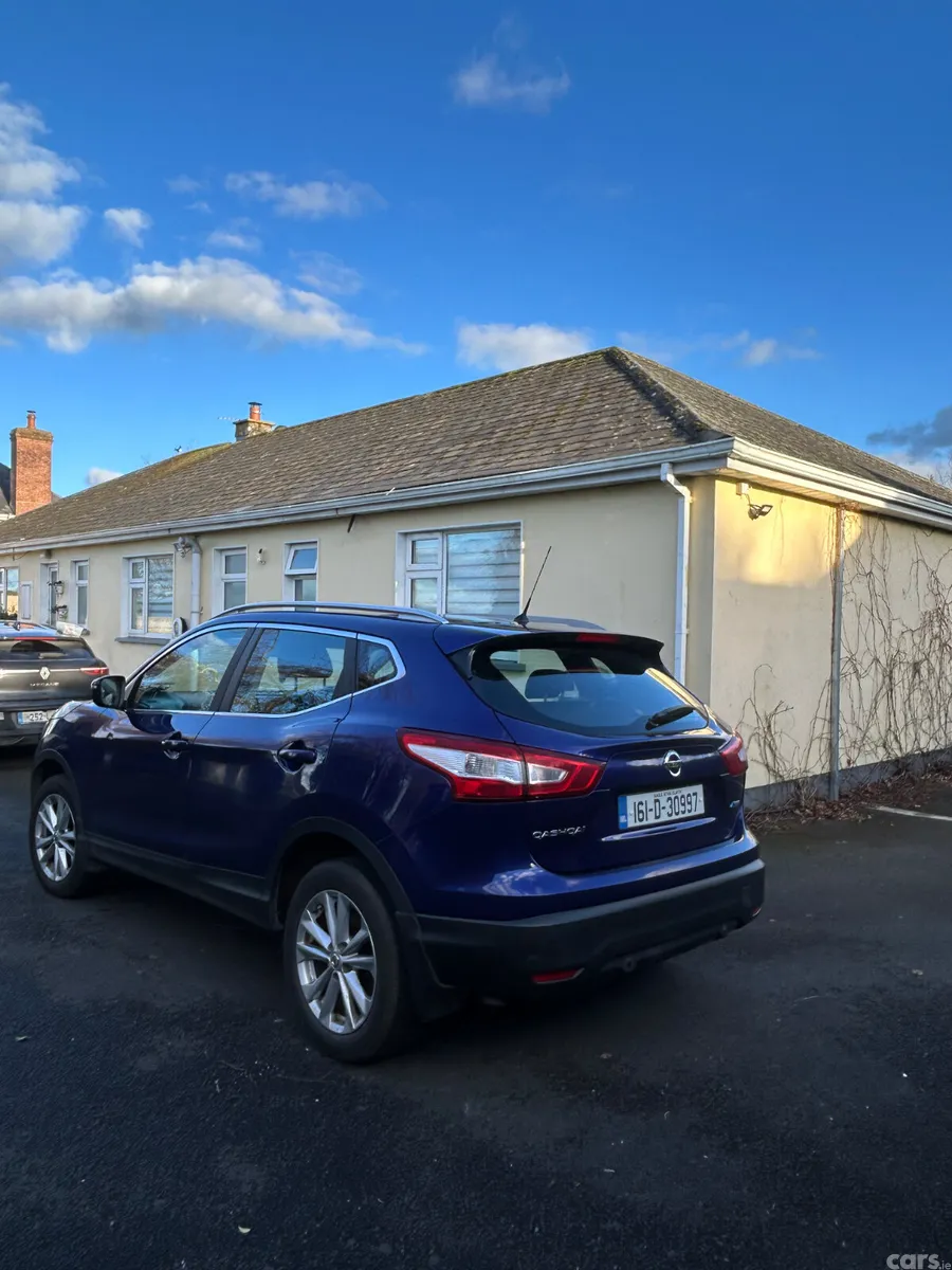 Nissan Qashqai Hatchback, Diesel, 2016, Blue