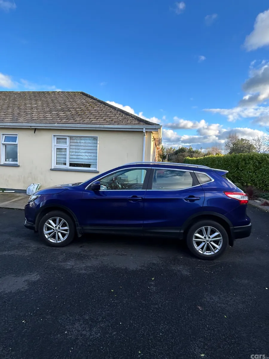 Nissan Qashqai Hatchback, Diesel, 2016, Blue
