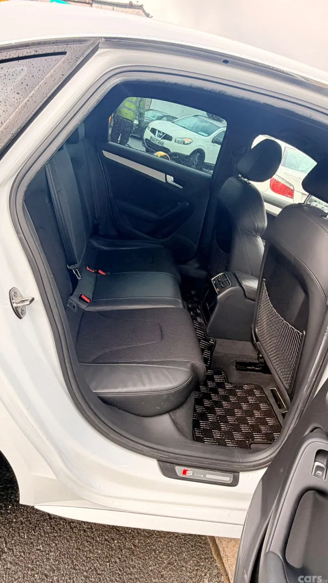 Audi A4 Saloon, Petrol, 2014, White