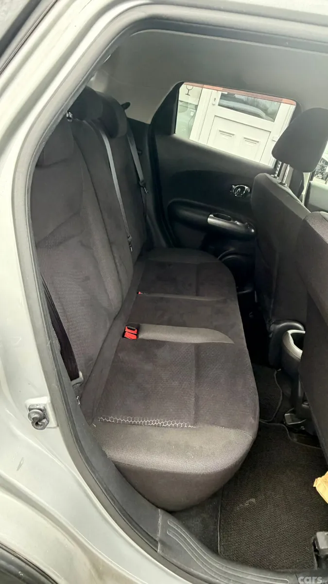 Nissan Juke MPV, Petrol, 2011, Silver