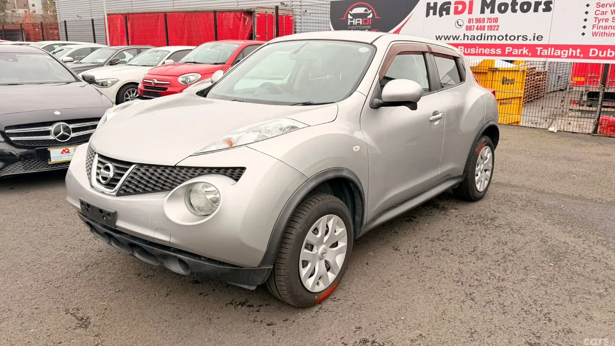Nissan Juke MPV, Petrol, 2011, Silver