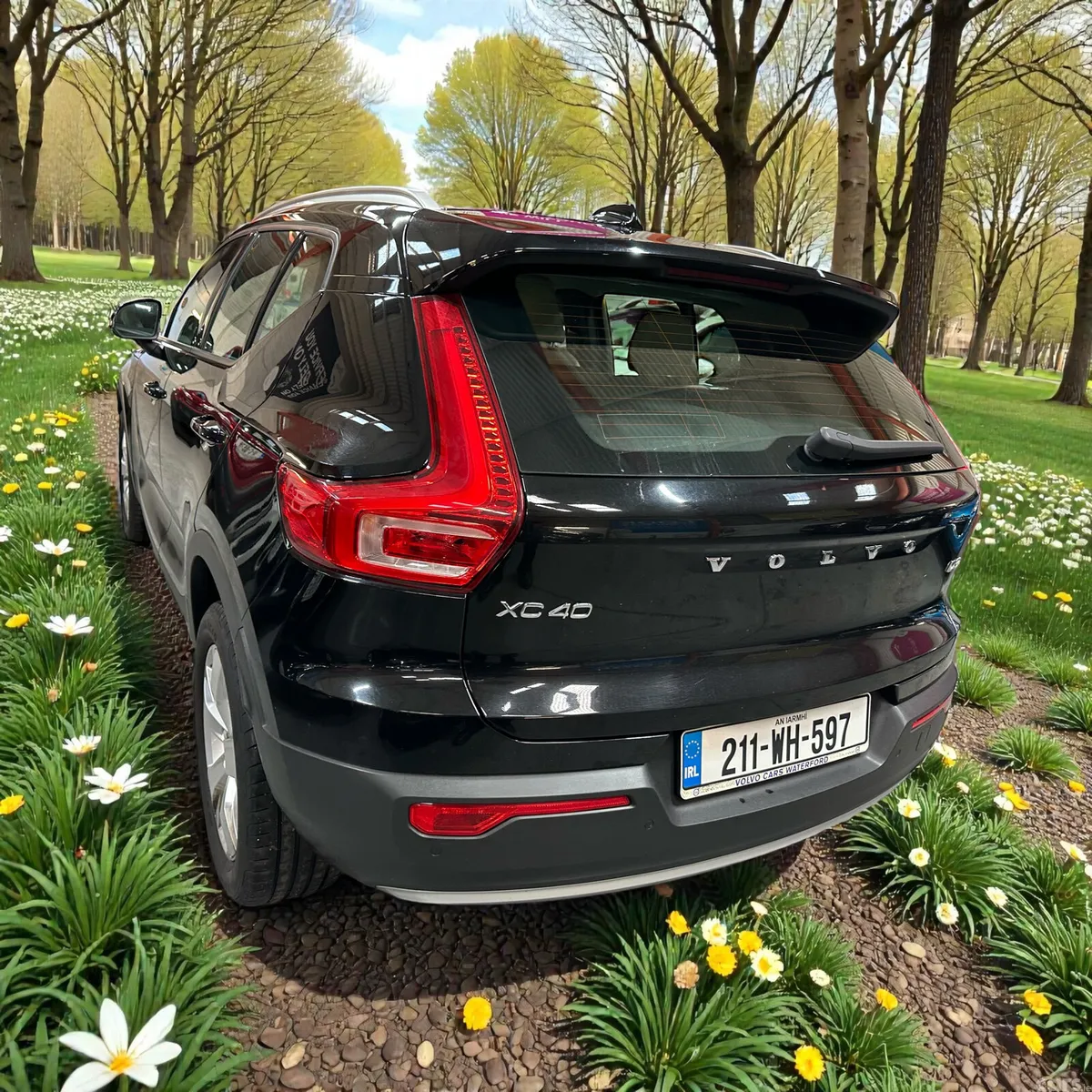 Volvo XC40 Estate/Jeep, Diesel, 2021, Black