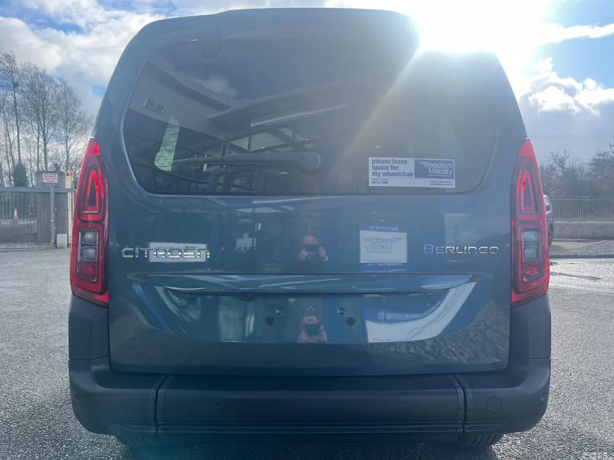 Citroen Berlingo Multispace MPV, Diesel, 2026, Blue
