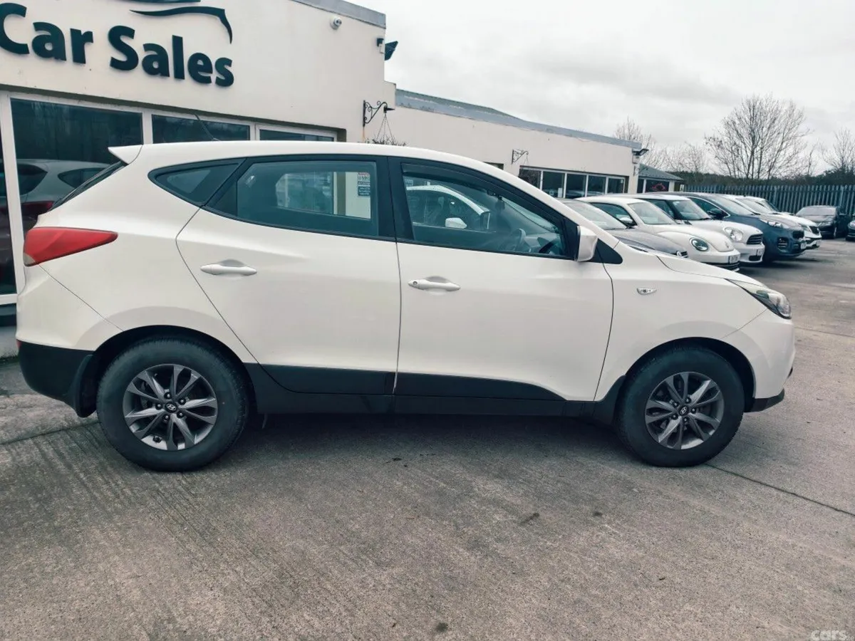 Hyundai ix35 SUV, Diesel, 2014, White