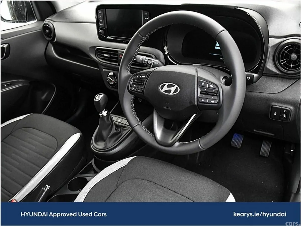 Hyundai i10 Hatchback, Petrol, 2026, White