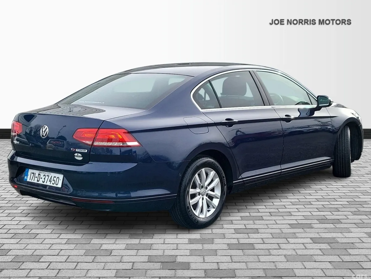 Volkswagen Passat Saloon, Diesel, 2017, Blue