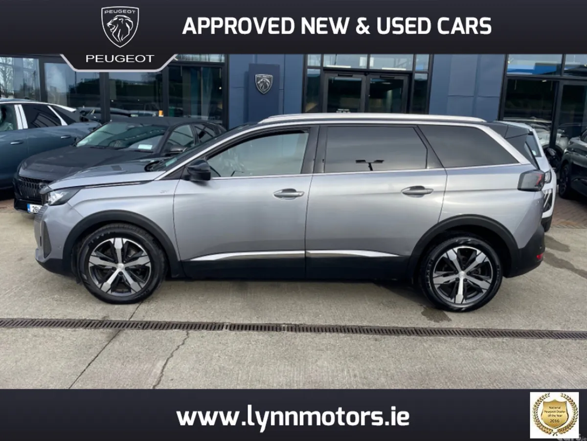 Peugeot 5008 MPV, Diesel, 2021, Grey