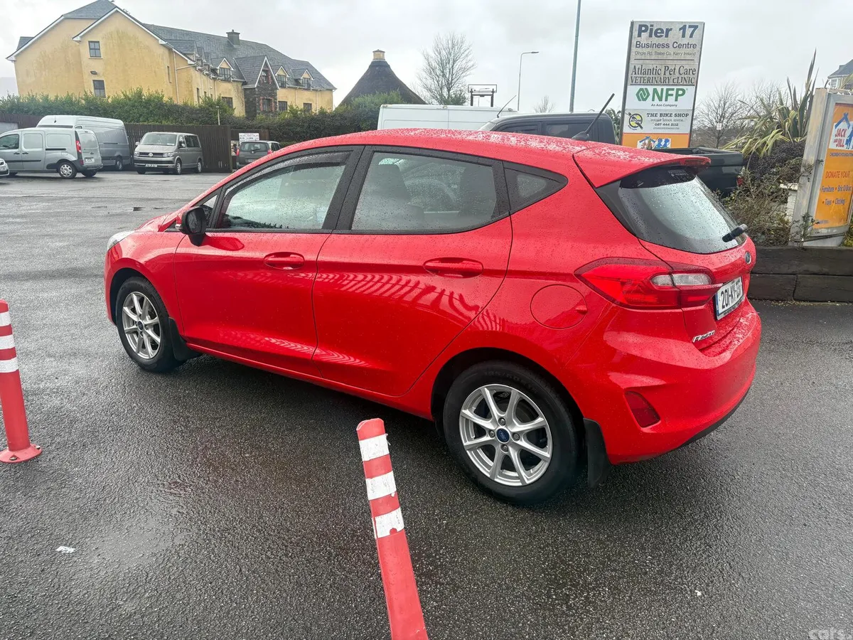 Ford Fiesta Hatchback, Petrol, 2020, Red