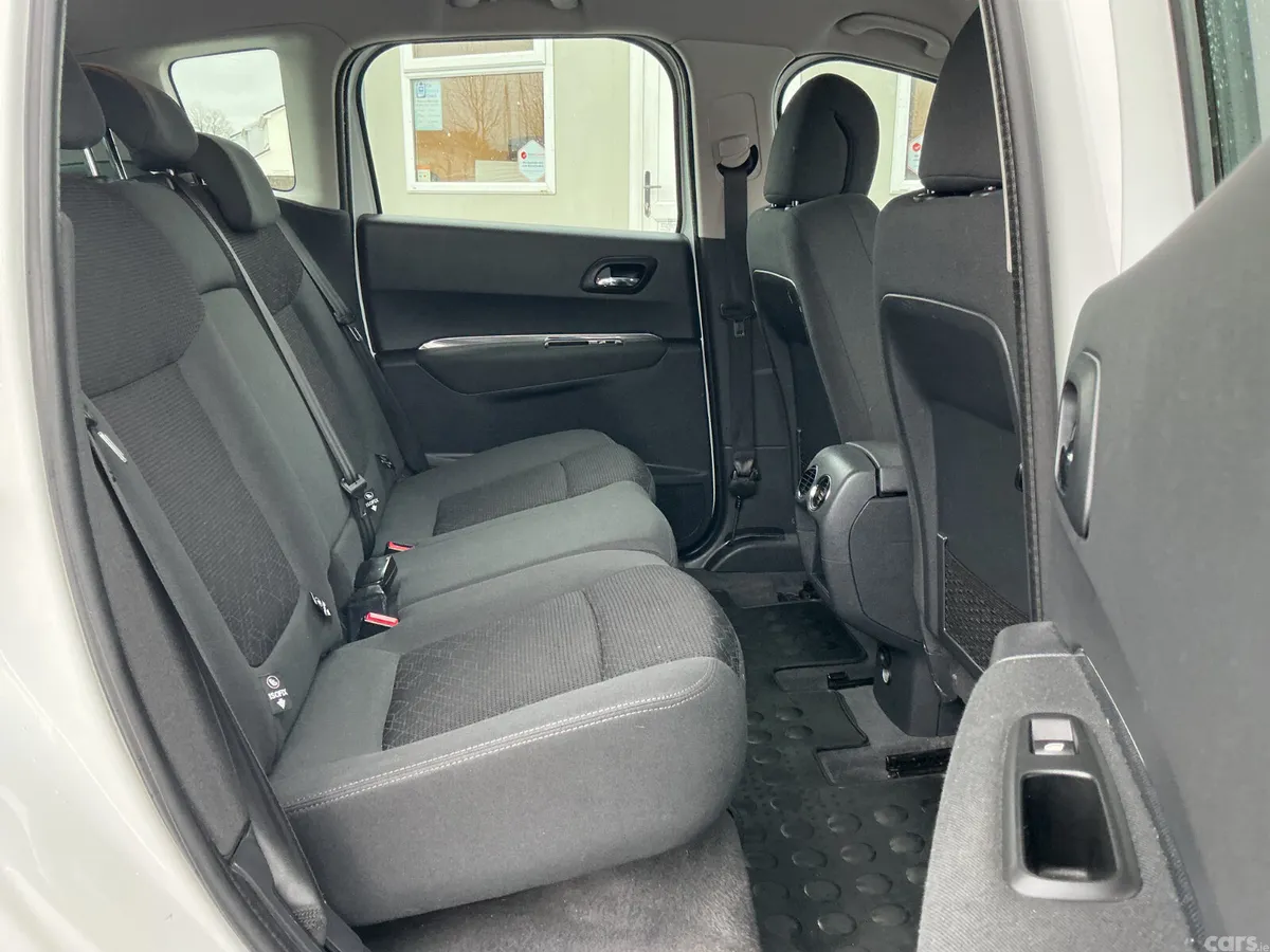 Peugeot 3008 SUV, Diesel, 2015, White