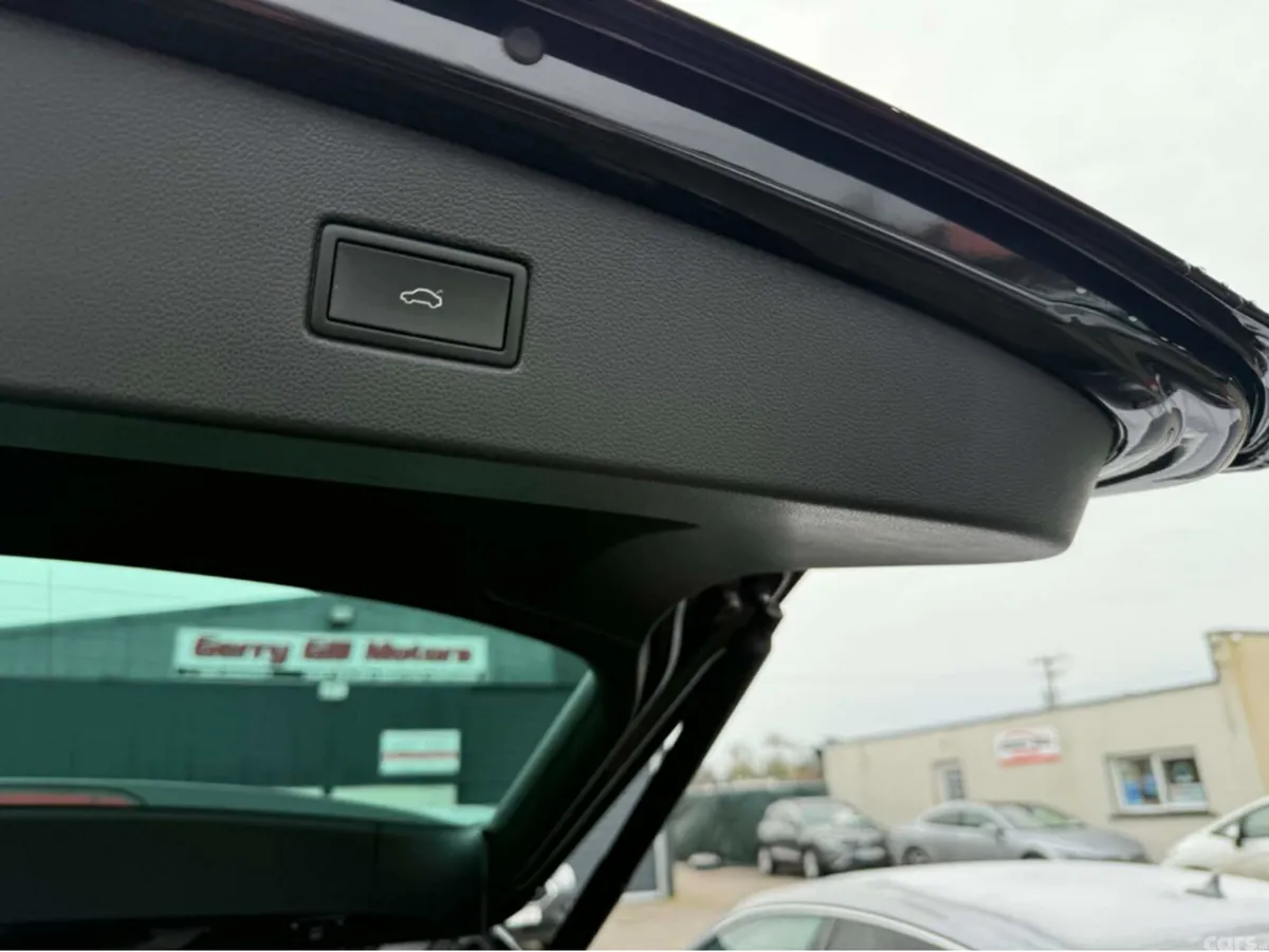 Volkswagen Tiguan SUV, Diesel, 2023, Black