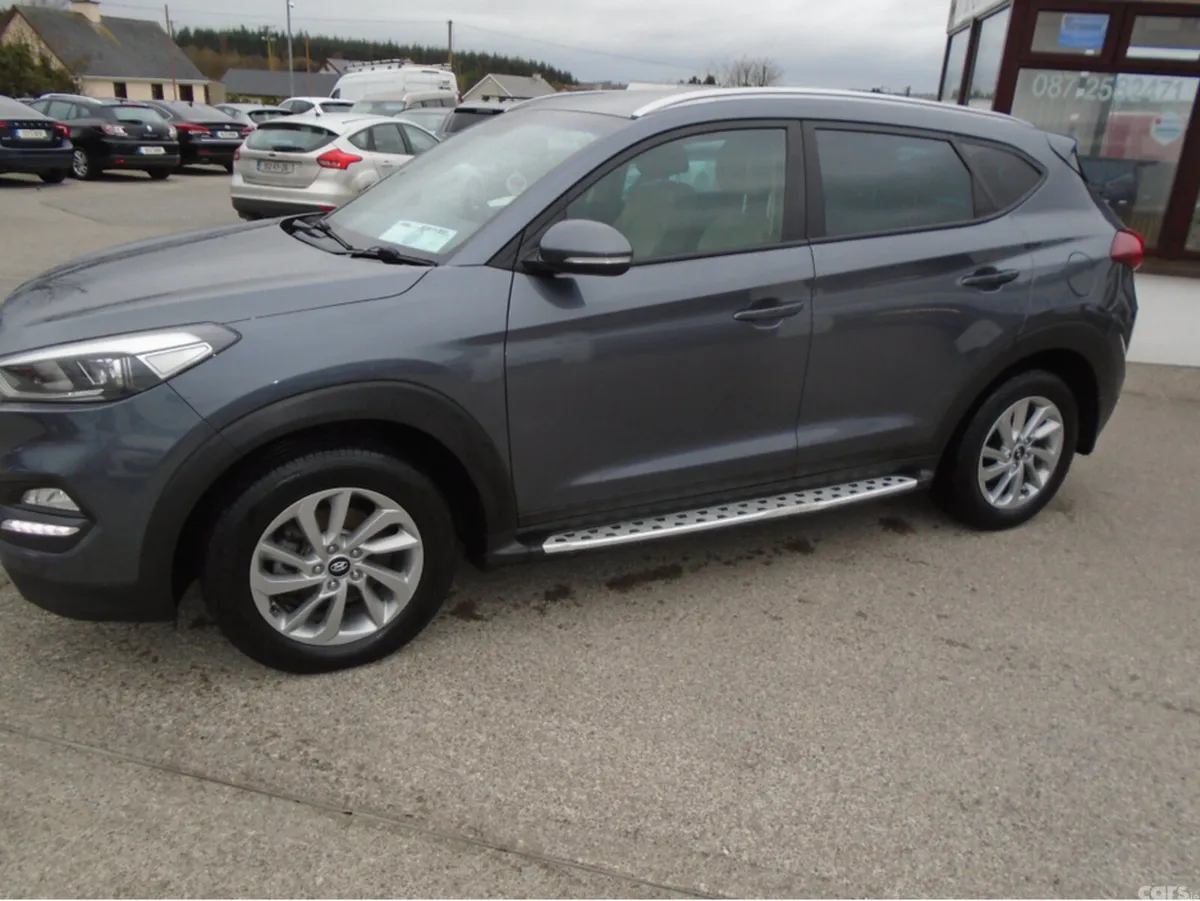 Hyundai Tucson MPV, Diesel, 2017, Grey