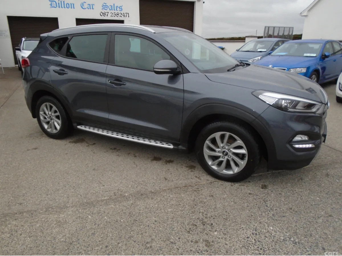 Hyundai Tucson MPV, Diesel, 2017, Grey