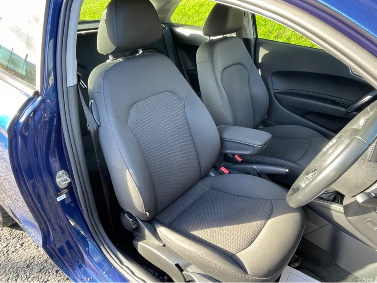 Audi A1 Hatchback, Petrol, 2015, Blue